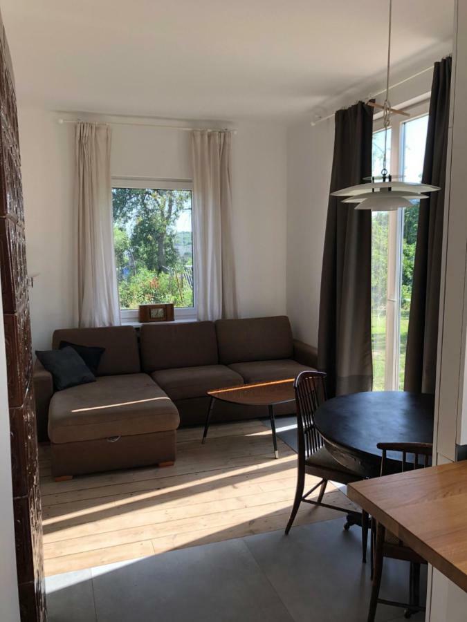 Hillside View House With Garden, Private Parking, Quiet Location - 12 Min To Old Town Anytime, Long Stays Welcome ヴィリニュス エクステリア 写真